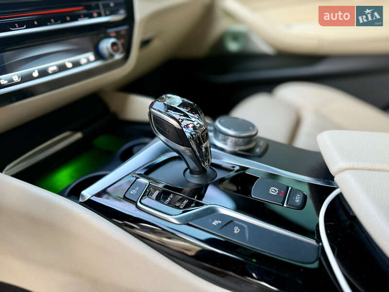 Седан BMW 5 Series 2018 в Черновцах фото 32 Седан BMW 5 Series 2018 в Черновцах