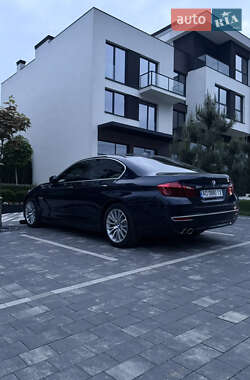 Седан BMW 5 Series 2014 в 