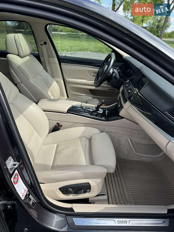 Седан BMW 5 Series 2013 в Вінниці
