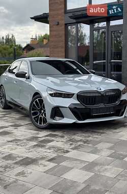 Седан BMW 5 Series 2024 в Києві