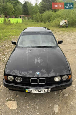 Седан BMW 5 Series 1990 в Кутах