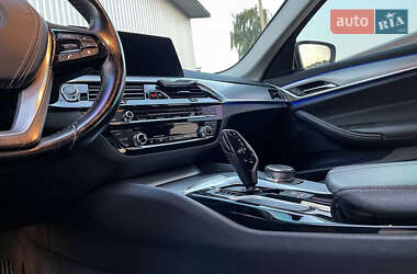 Седан BMW 5 Series 2018 в 