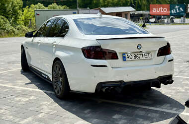 Седан BMW 5 Series 2012 в 