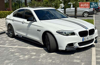 Седан BMW 5 Series 2012 в 