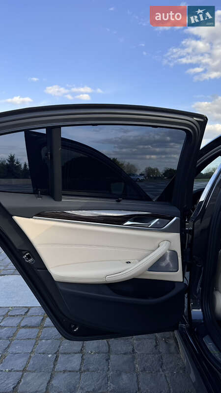 Седан BMW 5 Series 2018 в Киеве фото 20 Седан BMW 5 Series 2018 в Киеве