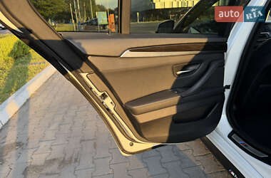 Седан BMW 5 Series 2012 в 