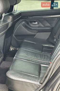 Седан BMW 5 Series 2002 в 