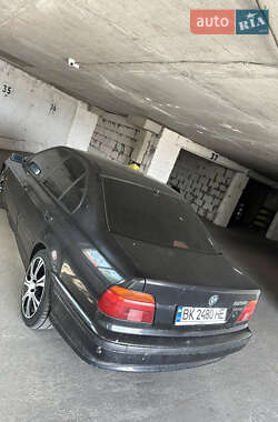 Седан BMW 5 Series 1997 в 