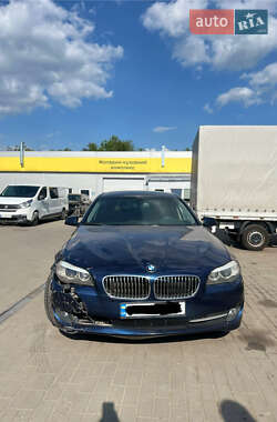 Седан BMW 5 Series 2012 в Львові