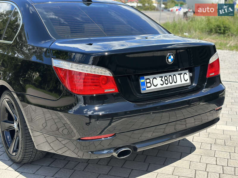 Седан BMW 5 Series 2009 в Ужгороде