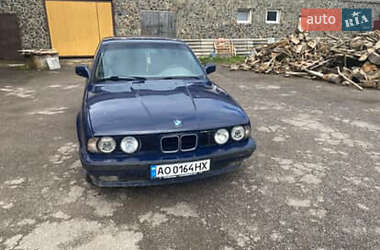 Седан BMW 5 Series 1991 в Іршаві