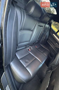 Седан BMW 5 Series 2015 в 