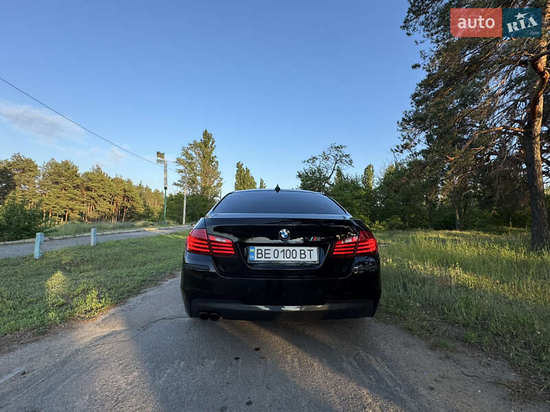 Седан BMW 5 Series 2015 в Миколаєві