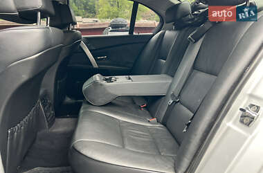 Седан BMW 5 Series 2005 в 