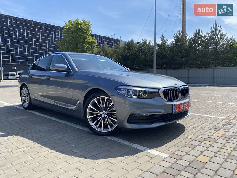 Седан BMW 5 Series 2019 в 