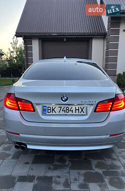 Седан BMW 5 Series 2011 в 