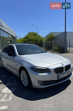 Седан BMW 5 Series 2010 в 