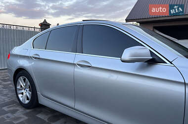 Седан BMW 5 Series 2011 в 