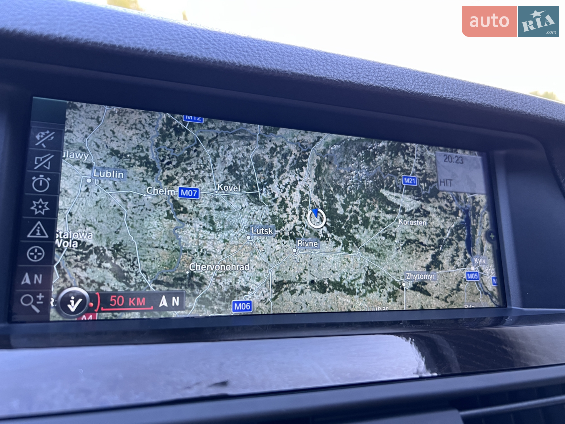 2011 BMW 5er - мініатюра 19
