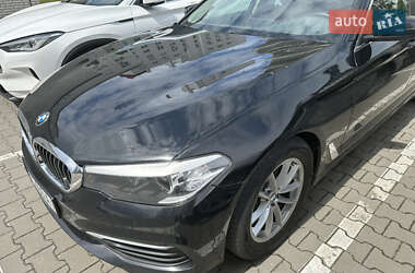 Седан BMW 5 Series 2017 в 