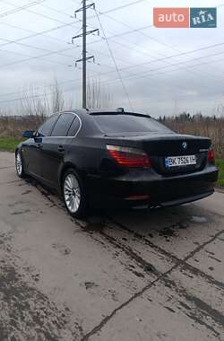 Седан BMW 5 Series 2007 в 