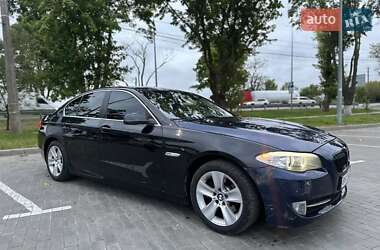 Седан BMW 5 Series 2012 в 