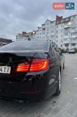Седан BMW 5 Series 2012 в 