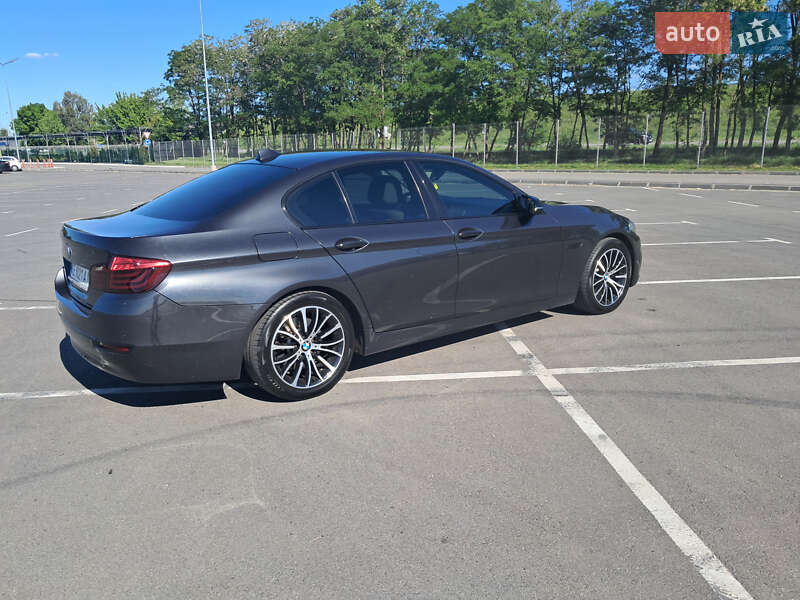 Седан BMW 5 Series 2013 в Днепре