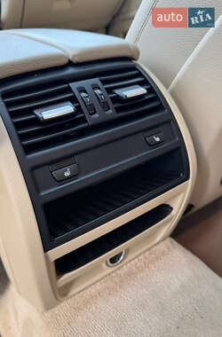 Седан BMW 5 Series 2013 в 