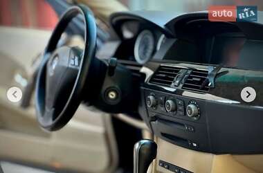 Седан BMW 5 Series 2004 в Одессе