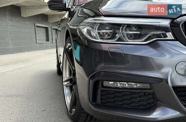 Універсал BMW 5 Series 2019 в 