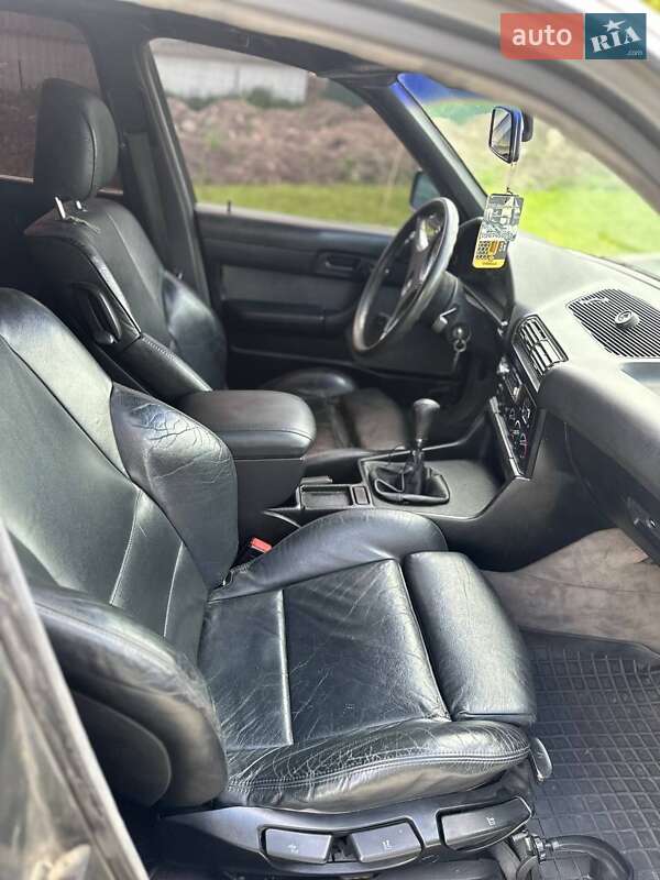 Седан BMW 5 Series 1990 в Шумську