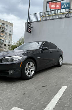 Седан BMW 5 Series 2013 в 