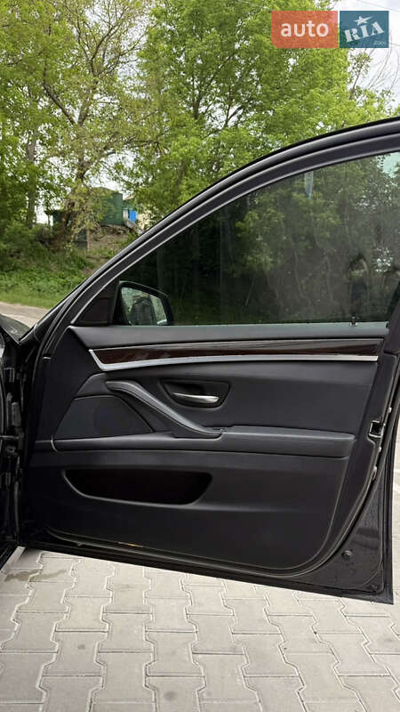 Седан BMW 5 Series 2013 в Фастові