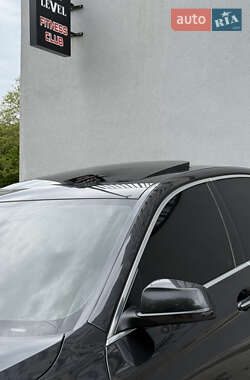 Седан BMW 5 Series 2013 в 