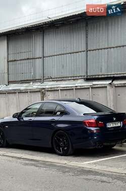 Седан BMW 5 Series 2012 в 