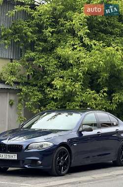 Седан BMW 5 Series 2012 в 