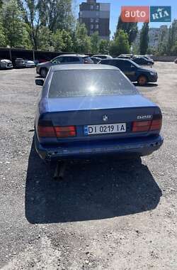 Седан BMW 5 Series 1988 в 