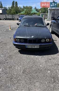 Седан BMW 5 Series 1988 в 