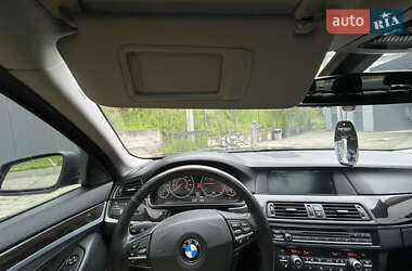 Седан BMW 5 Series 2012 в 