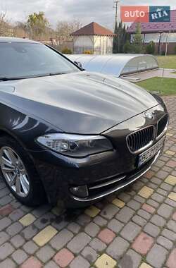 Седан BMW 5 Series 2012 в Львове