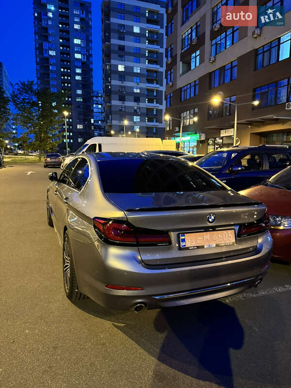 Седан BMW 5 Series 2020 в Києві