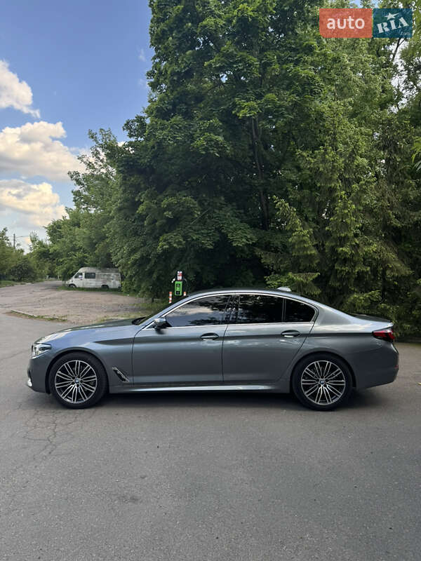Седан BMW 5 Series 2020 в Києві