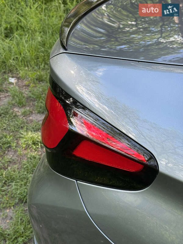 Седан BMW 5 Series 2020 в Києві