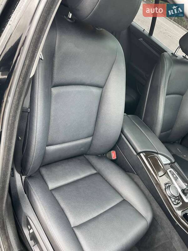 Седан BMW 5 Series 2014 в Харкові