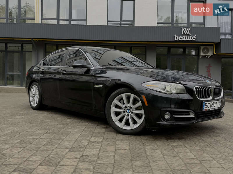 Седан BMW 5 Series 2015 в Новояворівську