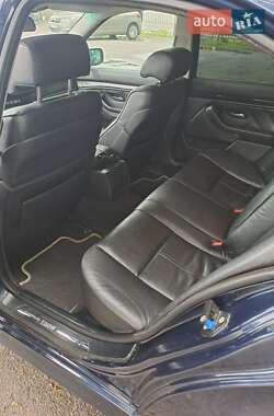 Седан BMW 5 Series 2000 в 