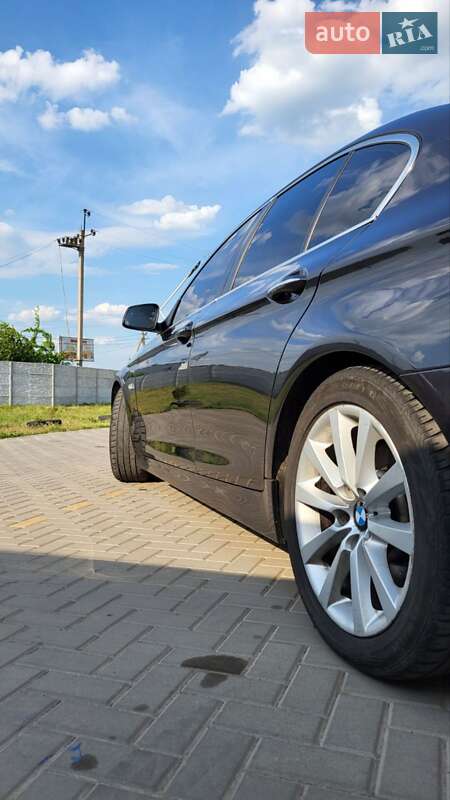 Седан BMW 5 Series 2010 в Харькове