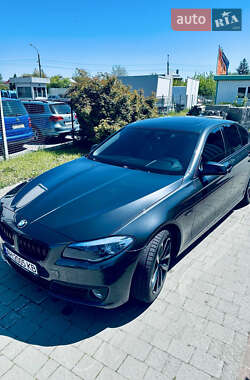 Седан BMW 5 Series 2011 в 