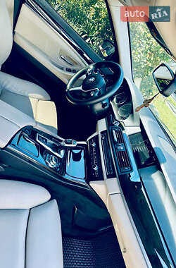Седан BMW 5 Series 2011 в 
